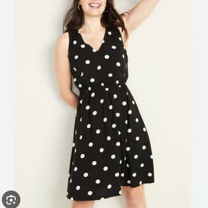 Old Navy Lightweight Cinch Waist Black and White Polka Dot Dress Size S